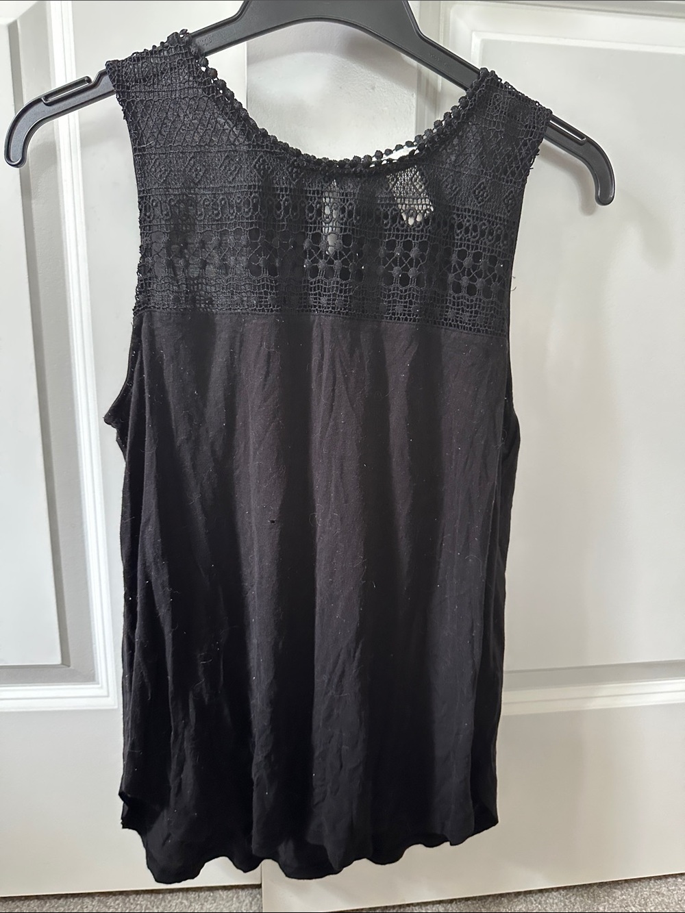 H&M Black Lace Yoke Sleeveless Tank